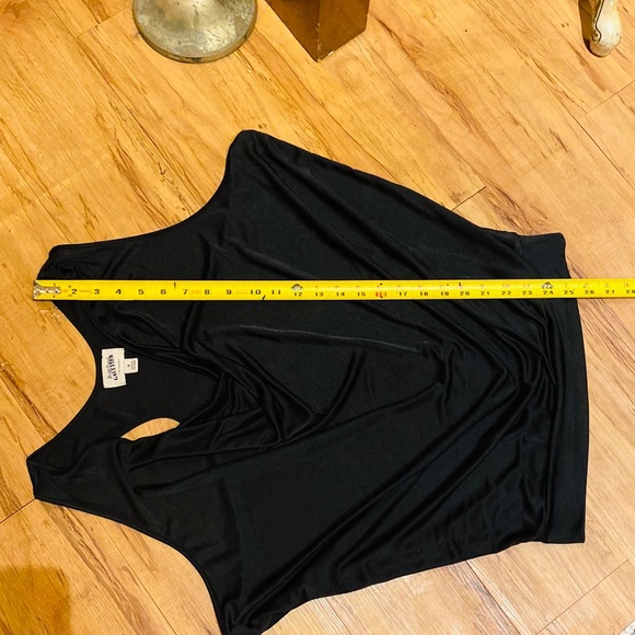 Jean Paul Gaultier Top Size Medium Very Stretchy 100% polyester - Picture 13 of 14